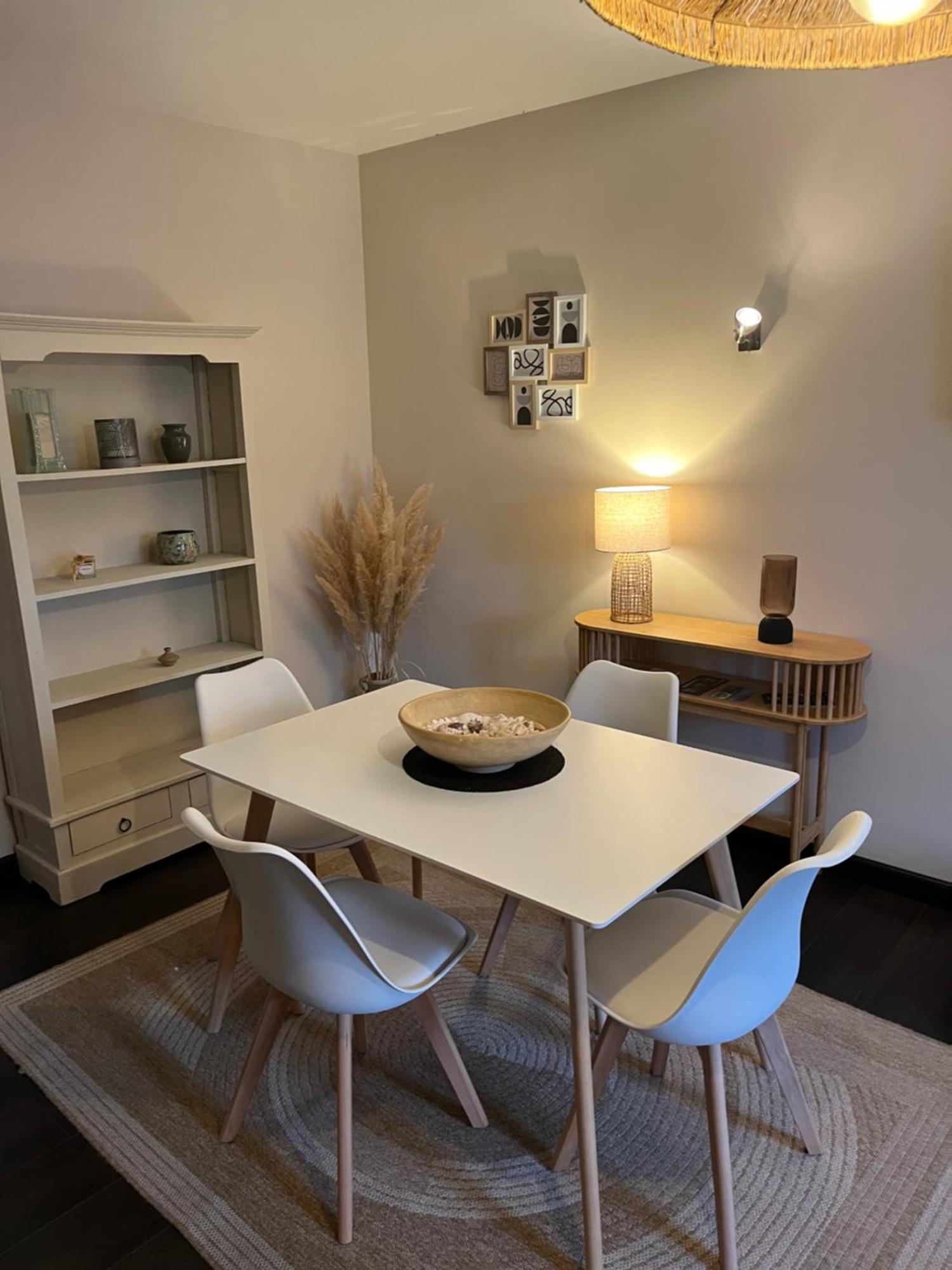 Lavou Apartment *